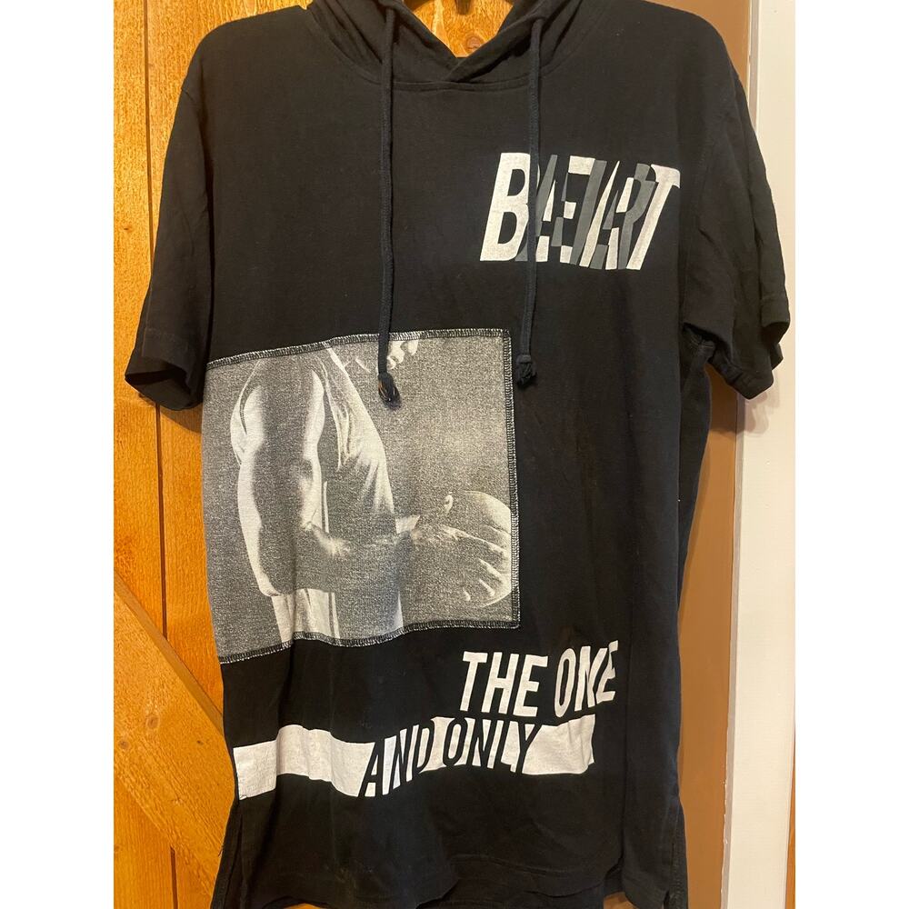 Bare Fox The One and Only Hooded Short Sleeve Shirt Men's Large